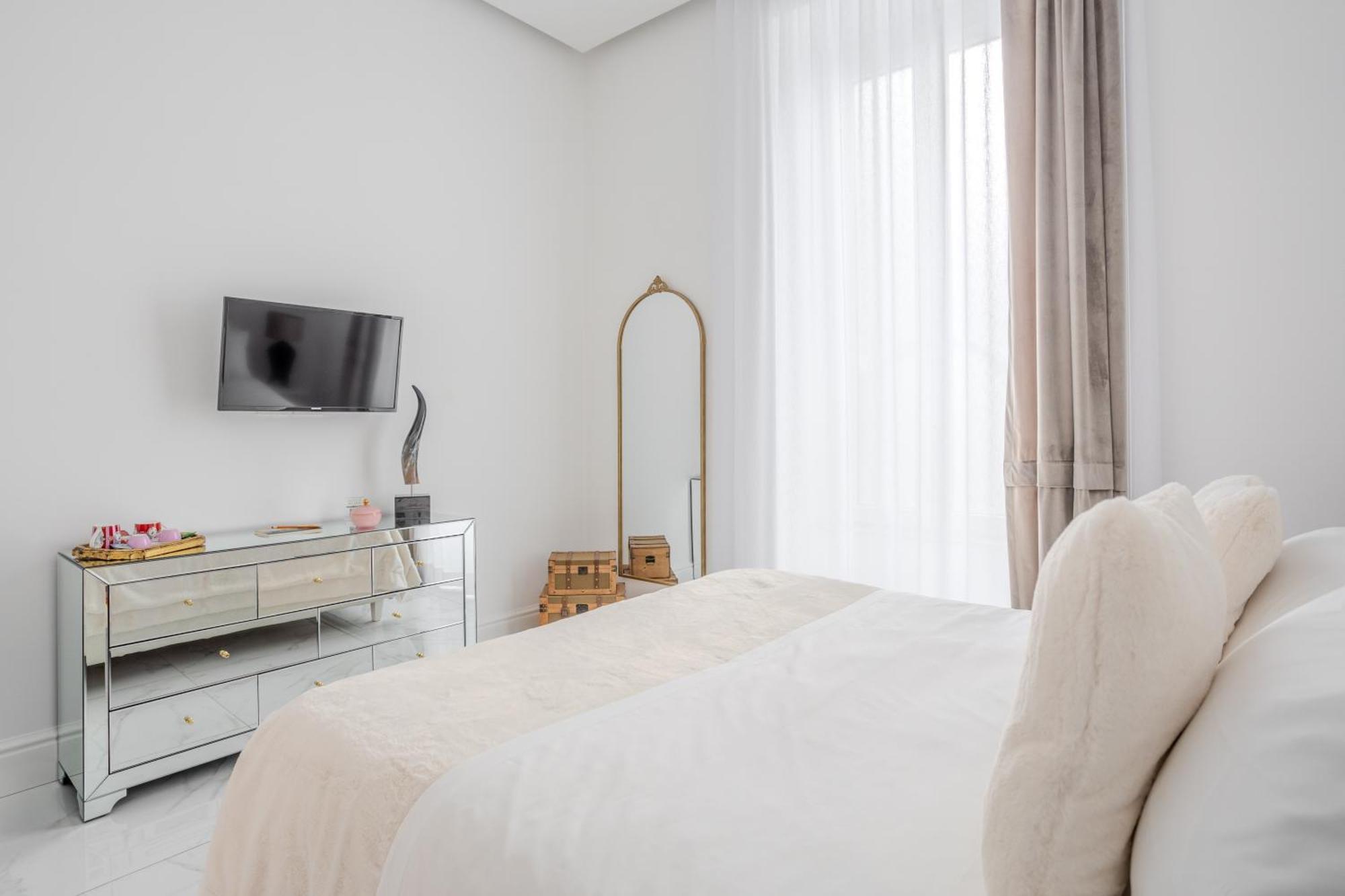 La Corte Dei Mille Luxury Nápoles